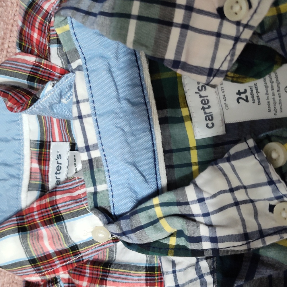 Bundle of 4 boy shirts size 2 Gap and Carter's brand - Picture 3 of 6